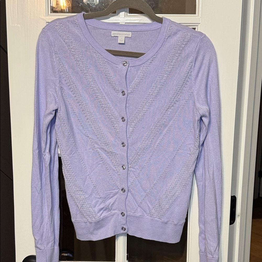 NEW YORK & CO Lightweight Lavender Button-Up Cardigan Sweater M Balletcore